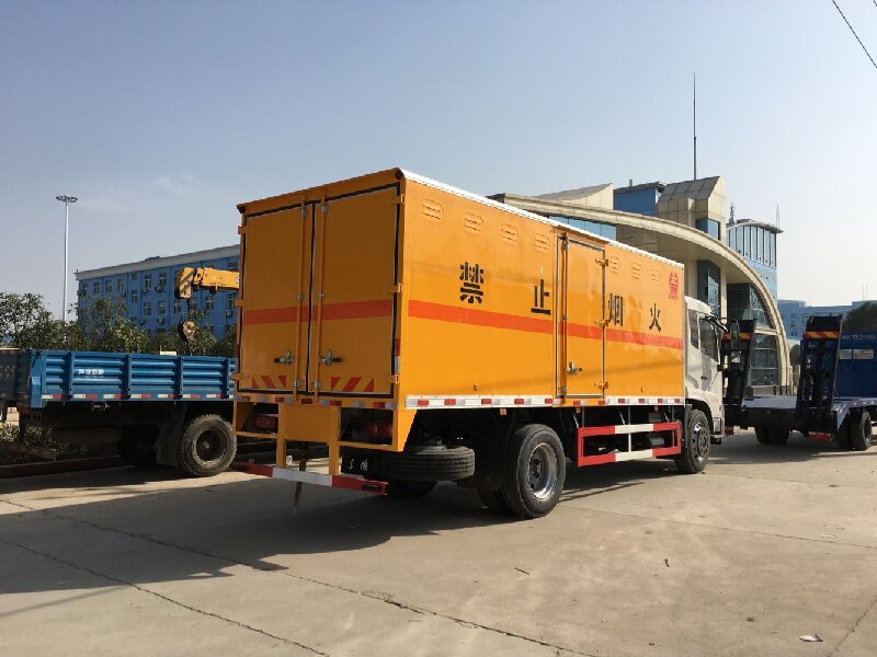 蘇州到南開區(qū)危險(xiǎn)品運(yùn)輸